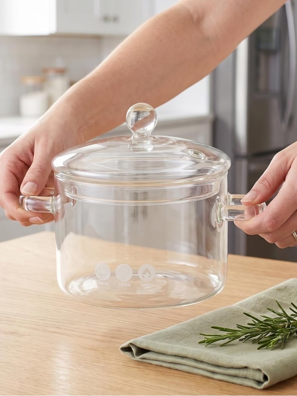 Vaguelly High Borosilicate Glass Pot with Lid 1500Ml Heat Resistant
